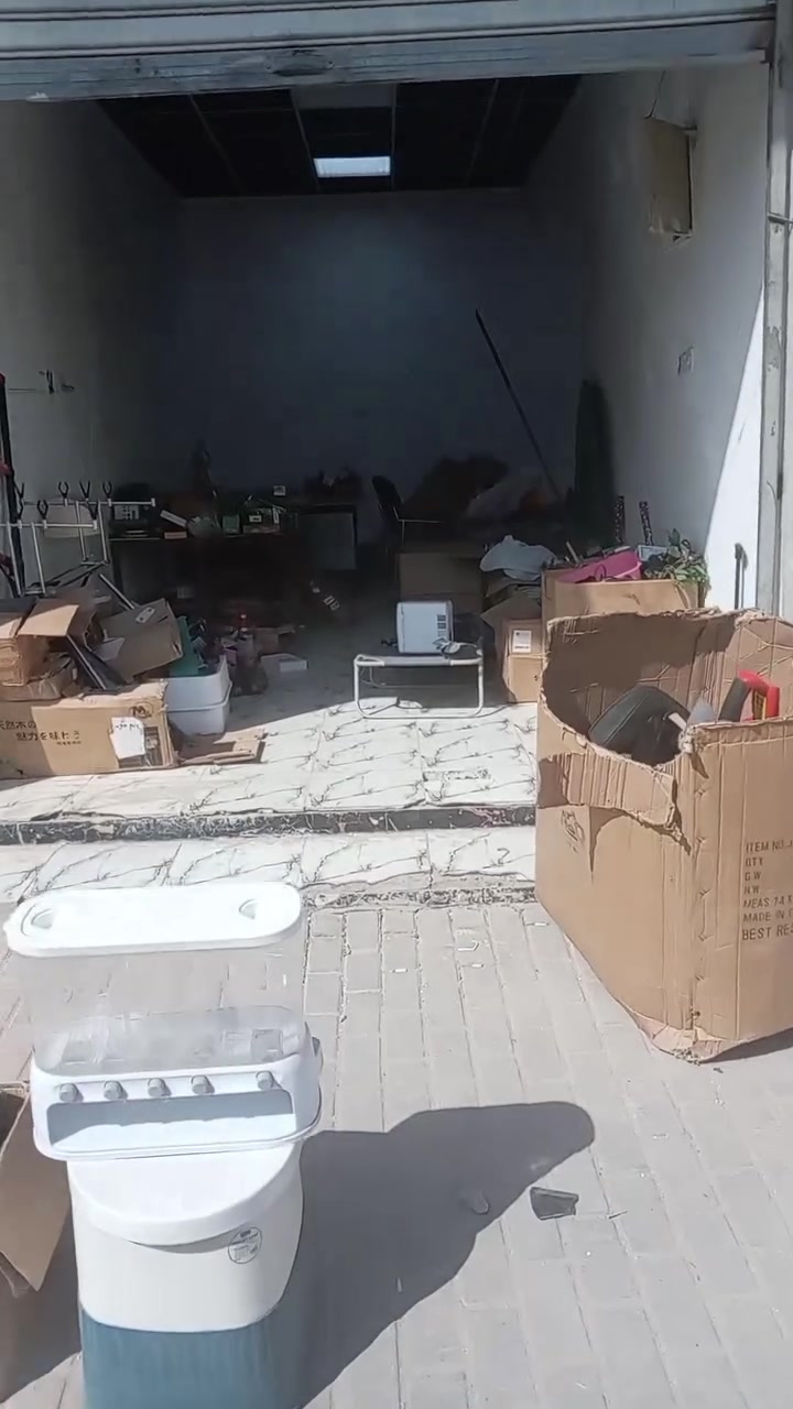 تصفية إمزورن المحلاات الجديدة شارع 40

***********

