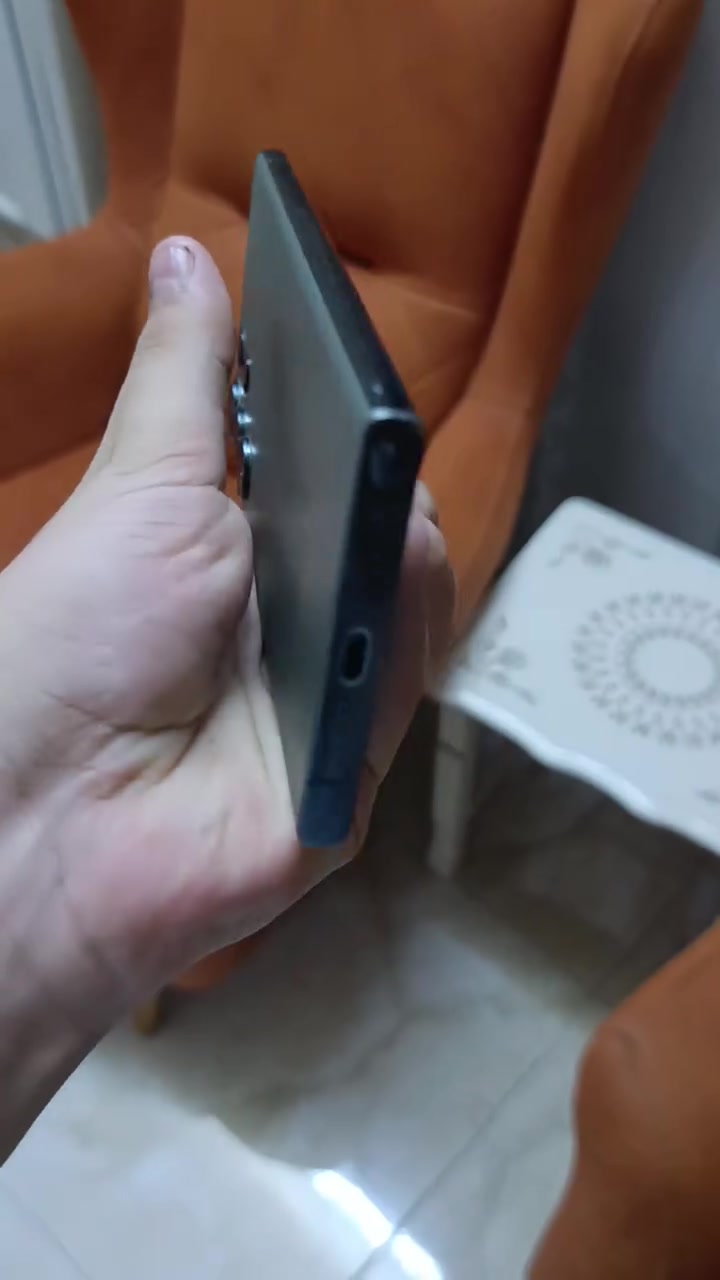 التراs23
نضافته 95٪100
ذاكره 512

مكان اربيل 
سعر خاص 
رقم ***********
