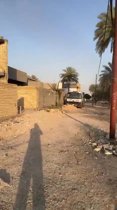 سلام عليكم  قطعه مساحه ٤٦٠متر ارض للبيع الدوره هورجب قرب محطه اضواء بغداد واجه ١٦متر نزال ٢٩متر خدمات كامله قرار محكمه ع محموديه سند ٢٥
***********
