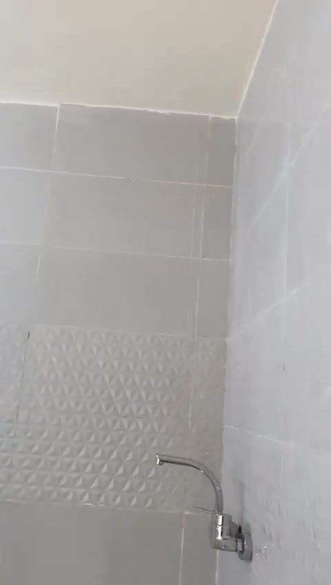 للايجار بالسيديه
مشتمل طابق اول
صاله وغرفه نوم وحده ومطبخ وخدمات كله مجددي نظيف وسطح باب خارجي منفصل 
***********
