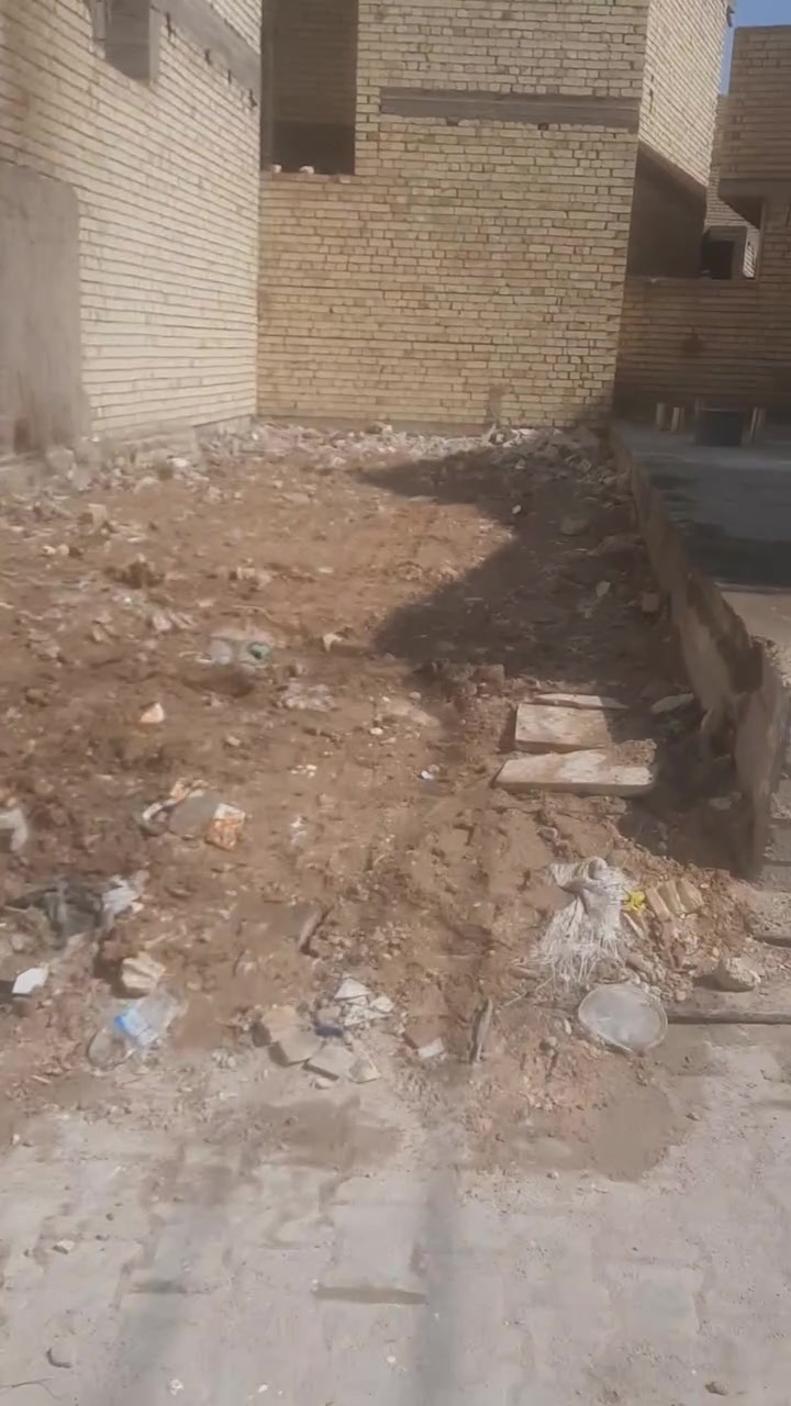 قطعه اللبيع المساحه 50 متر الواجيه 4 النزال 12 ونص ***********

