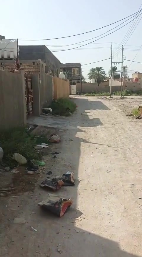 سلام عليكم بيت زراعي 200 متر موقع المعش نهايه صب على ترابي بناء جديد تفصايل داخل الفيديوا سعر 75 مليون ***********
