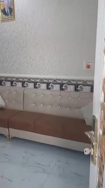 دار ١٢٠م زراعي 
حي الضباط على شارع ٢٠ قرب بيتي خلف غسل النوارس 
البيت بناء درجه اولى 
طابوك وكونكريت 
بيت كلش نظيف وجديد 
#السعر ٦٧
للإستفسار مراجعه مكتب ام البنين للعقار وبناء الدور السكنيه الشطره الشارع الحولي قرب تقاطع الدوايه مقابيل حسينيه نبي الرحمه 
***********
***********
***********
