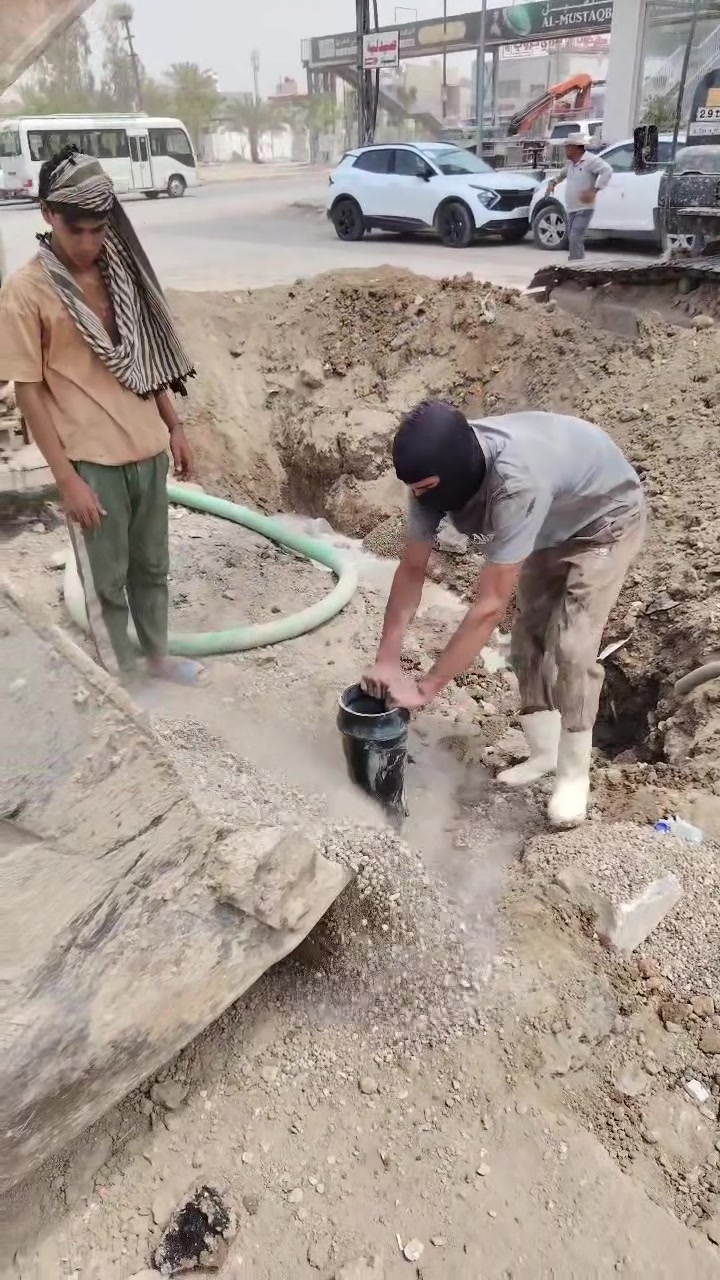 💧 
🚜 (حفر الآبار 🕳️ - الحفر العمودي والأفقي 📐)
​نعلن عن استعدادنا التام لتنفيذ كافة أعمال حفر الآبار ومشاريع الحفر العمودي والأفقي في كافة المحافظات 🇮🇶، وبأحدث الآليات وبأعلى معايير الجودة 🌟 وبأنسب الأسعار 💰:
​🔹 حفر الآبار 💧: حفر وتجهيز الآبار الارتوازية والعميقة للمشاريع الزراعية، الصناعية، والسكنية بدقة وكفاءة عالية.
🔹 الحفر العمودي والأفقي (الحكومي والأهلي) ⚙️: تنفيذ #حفر #العراق #بغداد#مقاولات #ابار #بابل #الجميع أحدث تقنيات الحفر العمودي والأفقي @إشارة لمختلف المشاريع للقطاعين الحكومي والأهلي وفقاً للمواصفات الهندسية المعتمدة.
​📞 للاستفسار، حجز المواعيد، وتقديم العروض، يرجى الاتصال على الأرقام التالية:
📱 ***********
📱 ***********
