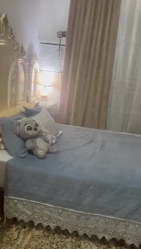 سلام عليكم شباب عندي هاي الغرفة البيع صاج ثكيله عنوان ناصرية رقم ***********
