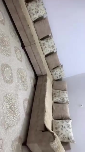 كنبة • صالون