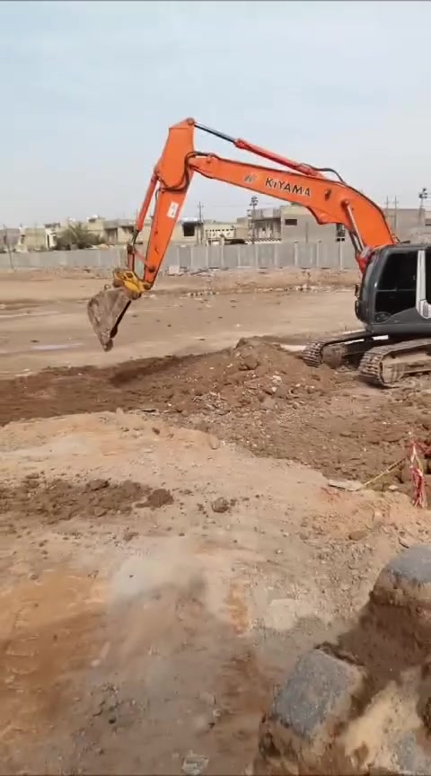 سلام عليكم حفاره زت ثري موديل ٢٠١٣ جاهزه للعمل زنجيل حداديه كفاله عامه الاستفسار أتصال ***********
