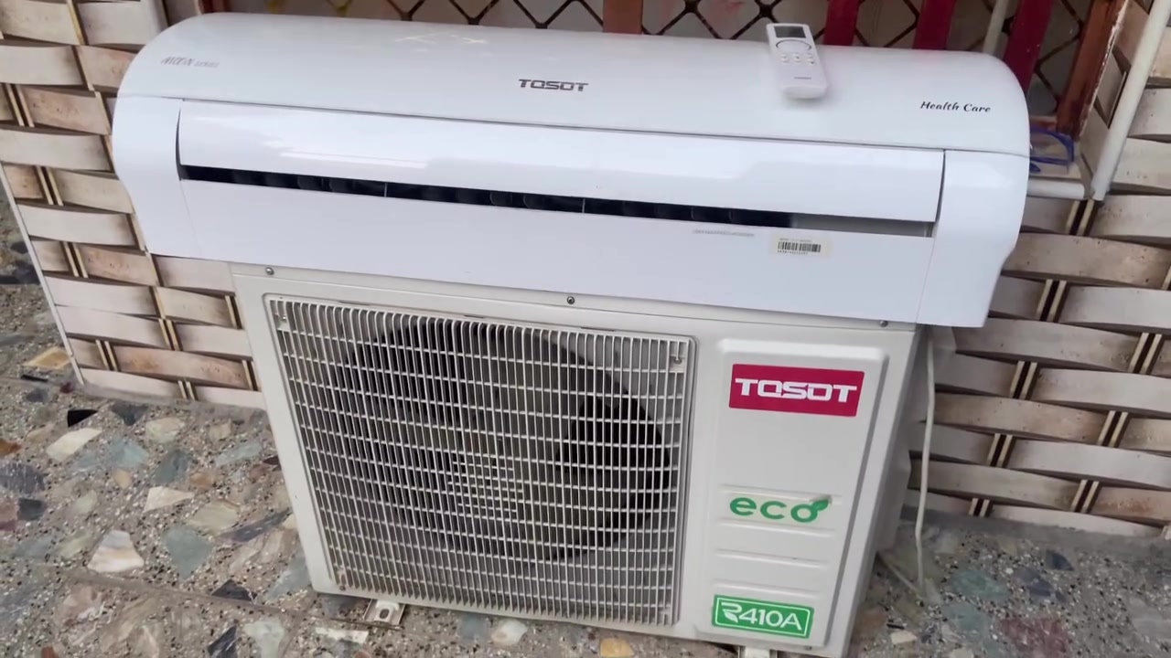 سبلت توسوت مديل 2024 نضافة 95طن ونص ب350  ***********

