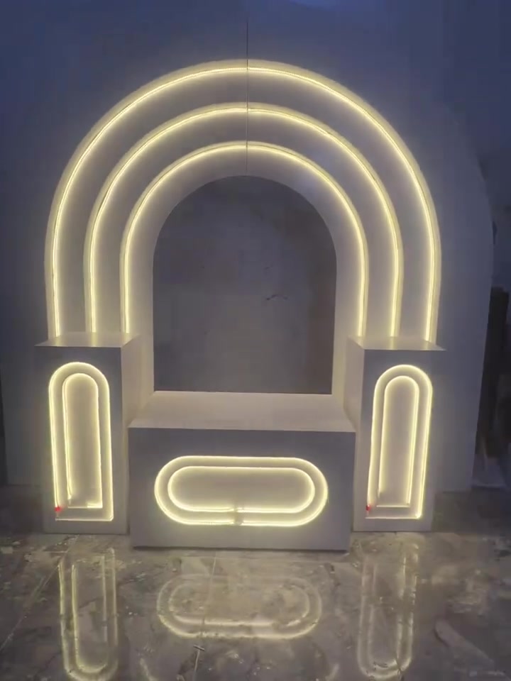 حسب الطلب • جزء