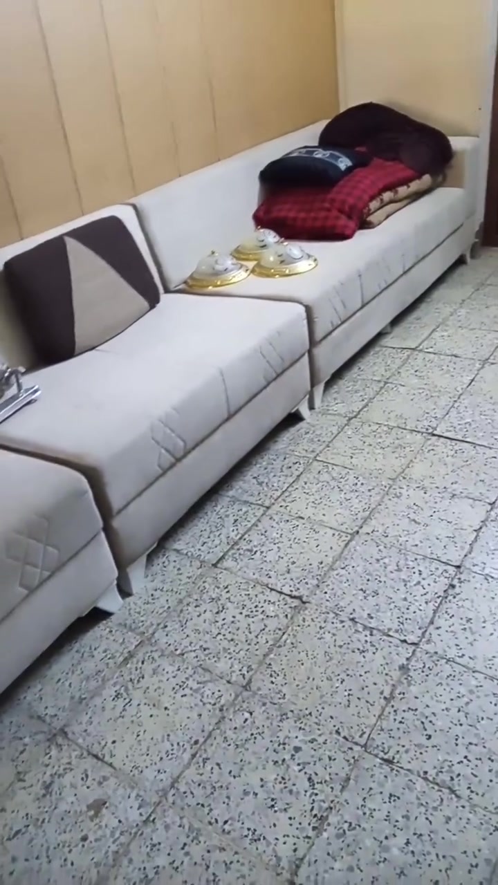 السلام عليكم هاي كلهن ١٥٠ بغداد حي الجامعه هاتف *********** وتس اب وعل رصيد
