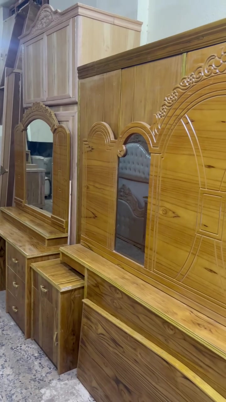 غرفة ام الخمسه • كربلاء طريق الحر • نقد وقسط