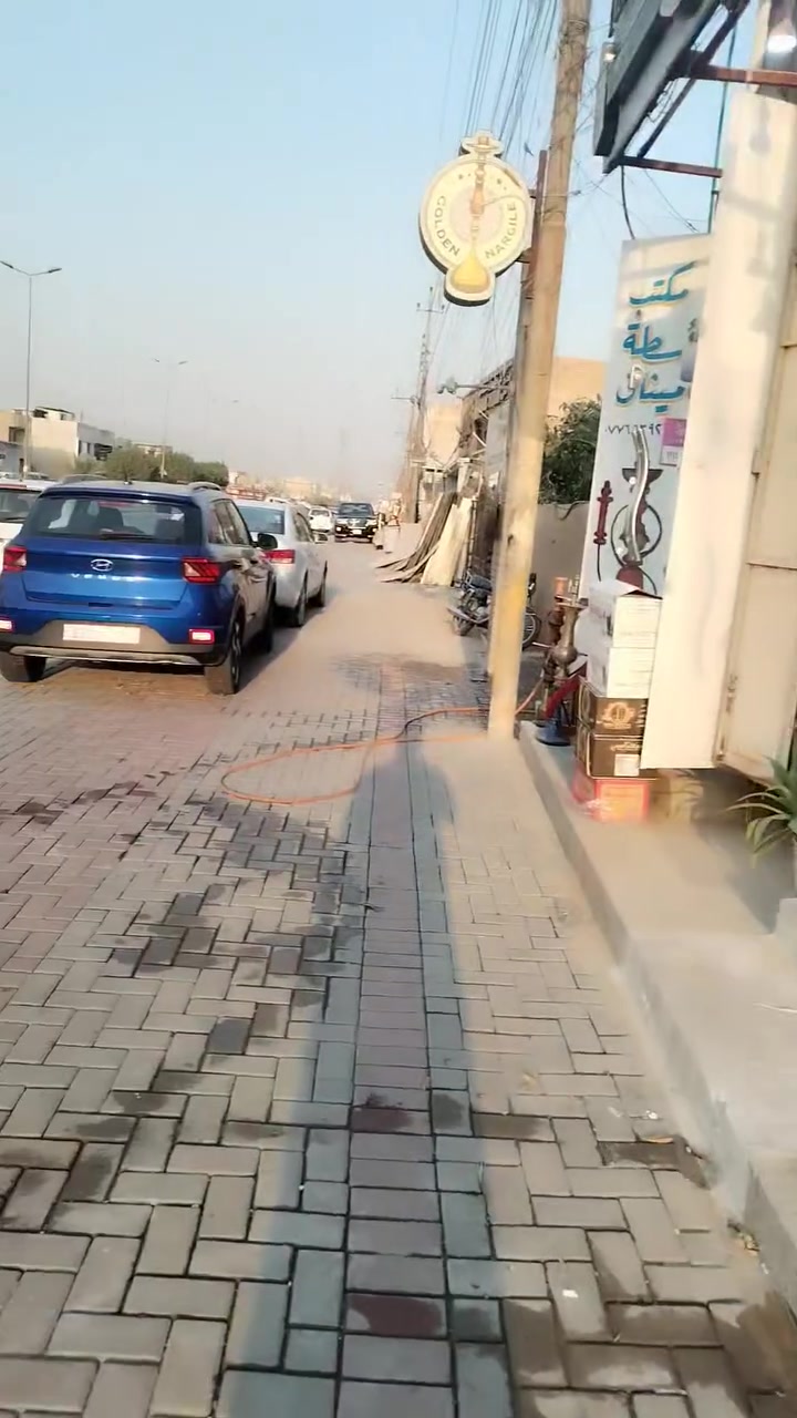 السلام عليكم ورحمة الله وبركاته توجد شقه ارضيه غرفتين وصاله ومطبخ وملحقات نظيفه جدا حسب ما موضح في الفديو للاستفسار الاتصال على الأرقام التاليه
*********** واتساب
*********** واتساب

