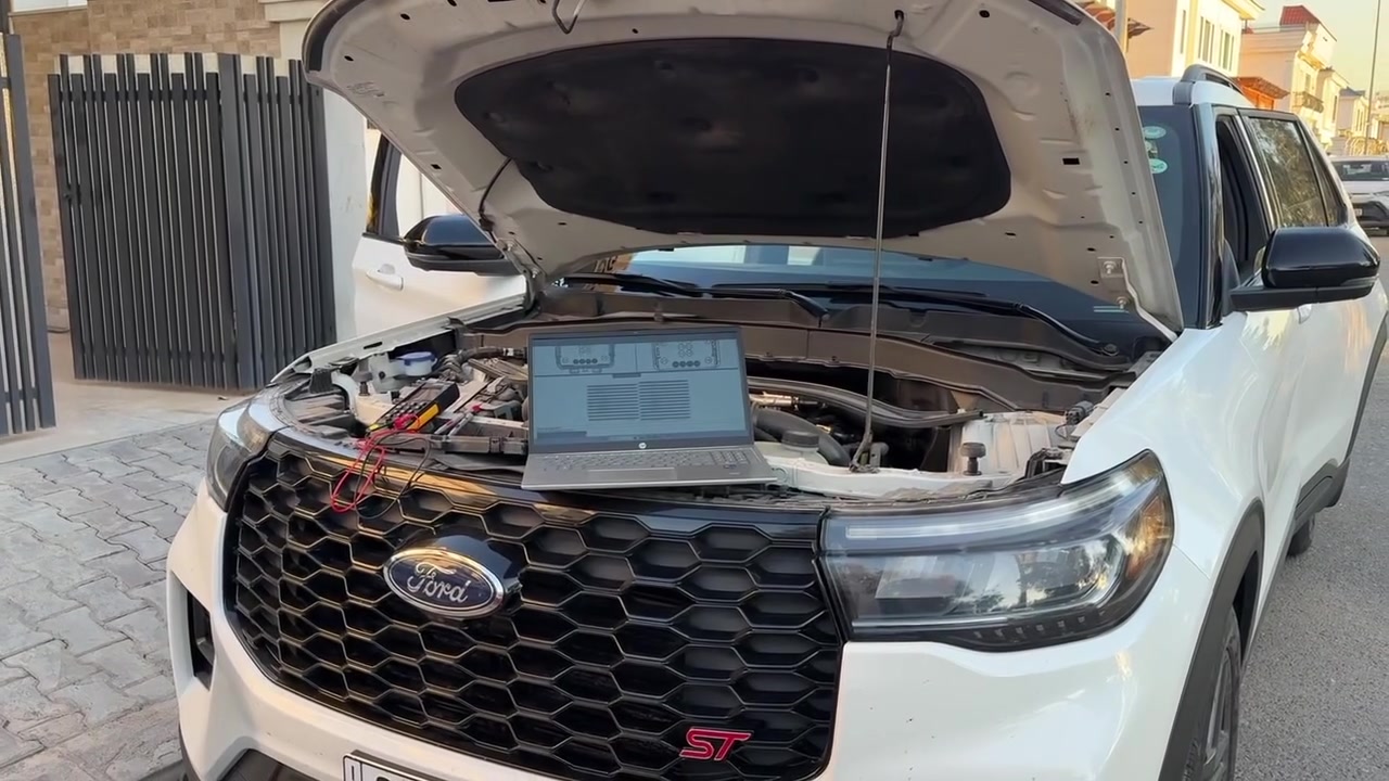 السلام عليكم
Ford Explorer ST 2025 
السيارة كانت تعاني من مشكلة في Rear HVAC حيث كان لايعمل تم اصلاح العطل وعاد يعمل بشكل طبيعي  
—————

العنوان اربيل هيوا ستي 
***********
