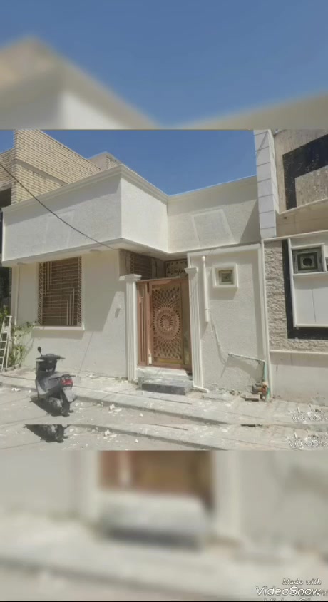 دار للإيجار مساحه ١٠٠ متر طابق واحد بناء حديث يحتوي على غرفه نوم واستقبال ومطبخ مفتوح عالصاله وصحيات في حي سومر خلف مستشفى ابو مهدي المهندس بسعر ٤٠٠ شهريا المطلوب عائله صغيره للاستفسار الاتصال على ***********
