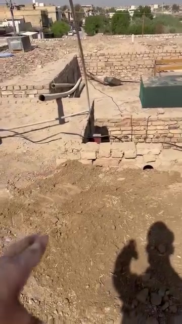 بس الأساطير يوجد عمال لكافة الأعمال الشاقة تصعيد مواد عالضهر +فرش سبيس وحدل +صب ارضيات  +تصعيد تراب تنضيف بيوت من جص وأنقاض+تكشير تفليش تشميع بتلو  +غسل بيوت ونقل غراض بيتً تشميع شغلي درجة اولى رقمي بأنسب الاسعار ***********
