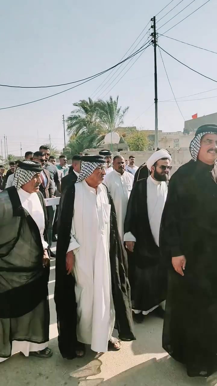 في قلب ذي قار، وتحديداً في قضاء الفجر الأصيل، تتجلى أبهى صور التلاحم والجاه العراقي عندما تتجه رايات عشيرة طائي العريقة بوجهاؤها وشيوخها إلى ديار السادة الزوامل الأطهار، لتكتمل لوحة من اللحمة الاجتماعية والألفة، حيث يلتقي كرم طائي المعهود بنسب السادة الهواشم 
مجمع عباس مندوب لتزين سيارات لاعراس والكوشات والجوادر 

العنوان 
ذي قار 
قضاء الفجر 
شارع الشطري 
***********
