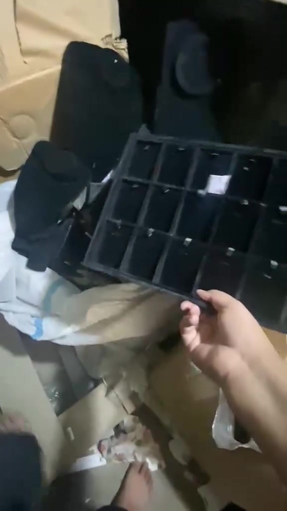 سلام عليكم تصفيه بسعر جدن مناسب***********
