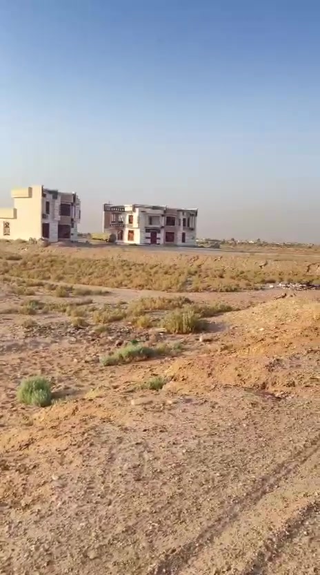 عامرية الفلوجة • ٥ دونم • ماء وكهرباء