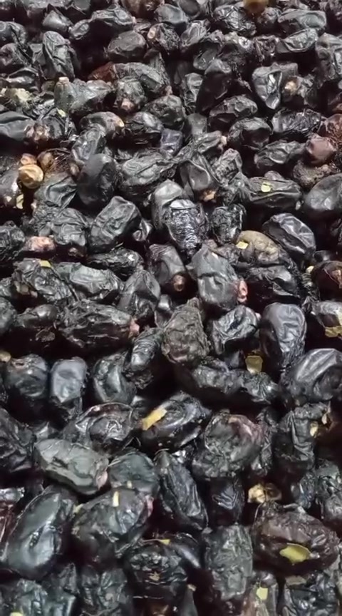 تمر • قرفلي • السماوه