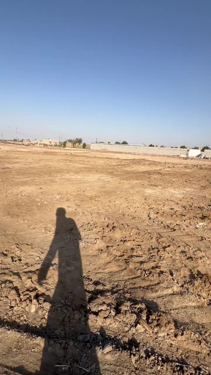 قطعه زراعي للبيع. البندقيه مساحه 400 متر للاستفسار مراجعه مكتب الكيان ***********
