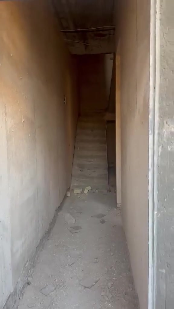 السلام عليكم
يوجد الدينا. 3 مشتملات للبيع طابو زراعي صرف في كفائات السيديه 
خلف التكيه 
توجد كافة الخدمات مي وكهرباء ومجاري وتبليط مساحه 70متر. عدد 2
المشتمل يحتوي على استقبال ومطبخ وحمام ومنور  مدخلين  
والطابق الثاني  2 غرف نوم  
طابقين وستاره وبيتونه المشتري. يستلم. مفتاح. 
شغل درجة ح واجهة حجر. وفرم. تركي. سيراميك المطبخ. والحمام لوح. 120 
بسعر75 تسليم مفتاح  خلال 15يوم
=============
مساحه. 60 متر. واجهة 5 مكان جيد توجد كافة الخدمات 
يحتوي على صاله ومطبخ وحمام والطابق الثاني غرفتين نوم 
وحمام وبالكون   السعر65 تسليم مفتاح
***********وتساب 
***********

