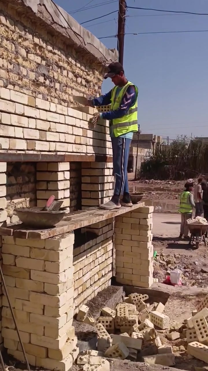 خلفه بناء شغل هندسي نشر قالب وزن صونده ولحمد لله متفرغ حالين اشتغل بكل مكان بابل تفضل ***********
