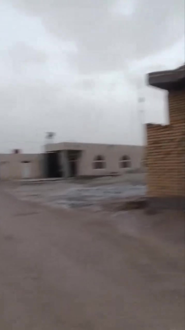 ال بو عظم • ٢٠٠م • بيت زراعي