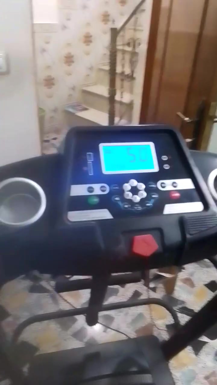 السلام عليكم.جهاز جري مع دلاكه  العسر 200وبي مجال العنوان .كاظميه
رقم الهاتف.*********** واتساب
