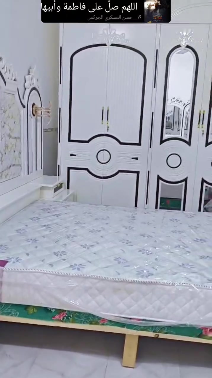 غرف نوم ملكية • خشب درجة أولى • لمسات ذهبية