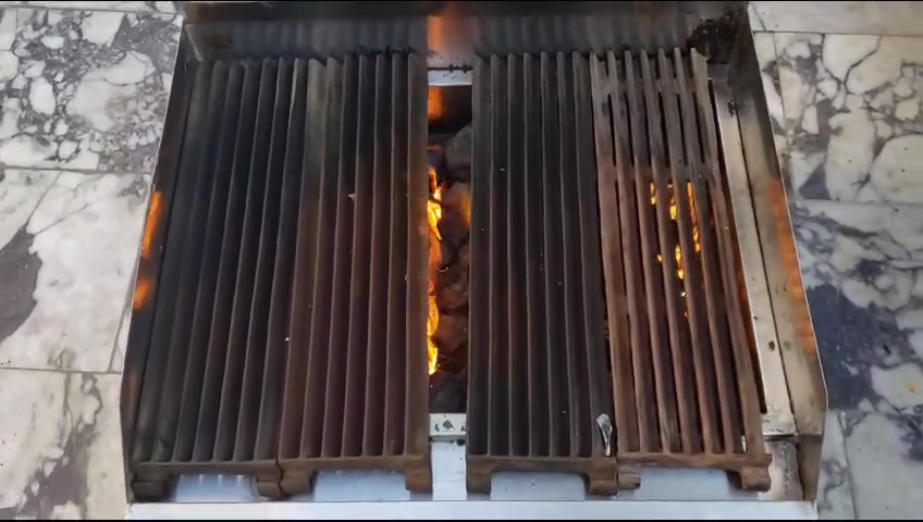 شوايه همبركر حجريه للبيع بسعر ١٧٥ الف
بغداد الحارثيه ***********
