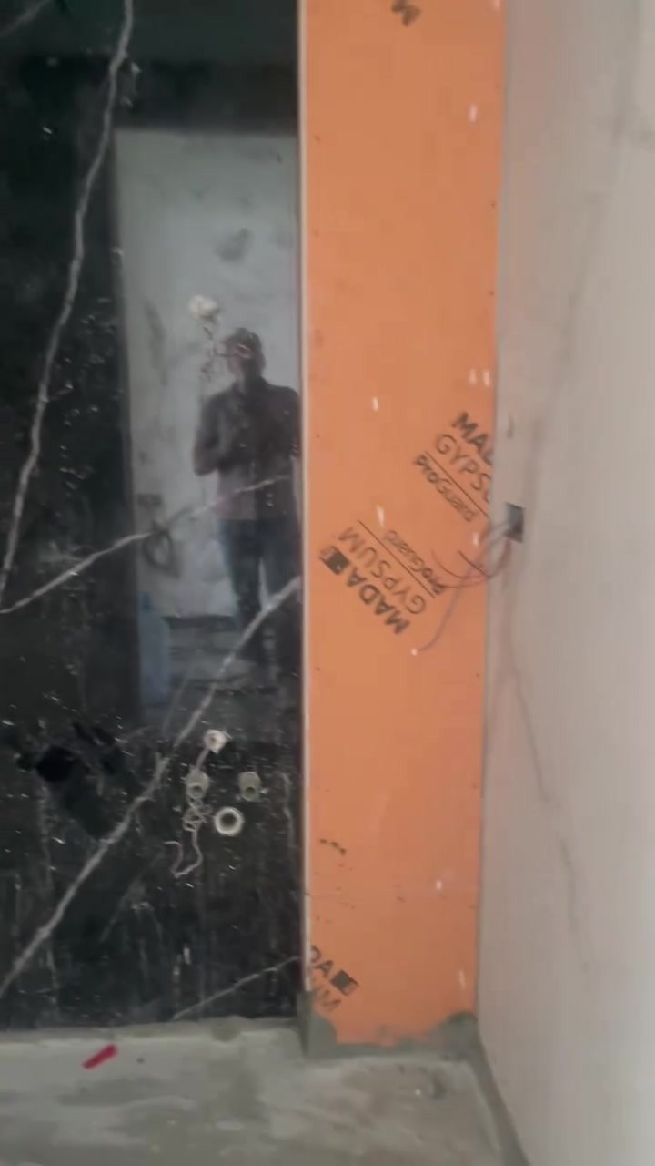 جزء من عمالي نشاءالله ينال إعجابكم كادر مختص ألواح بورسلين كافةاحجام تواصل معي على رقة ***********
