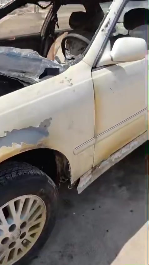 ‏سلام عليكم موجودة هاي سيارة للبيع مكاني بصره أبو الخصيب سعرها 18 بدون مكينة وزير ورقم تحويل ثاني يوم شراي يتصل قابل للتفاوض ***********
