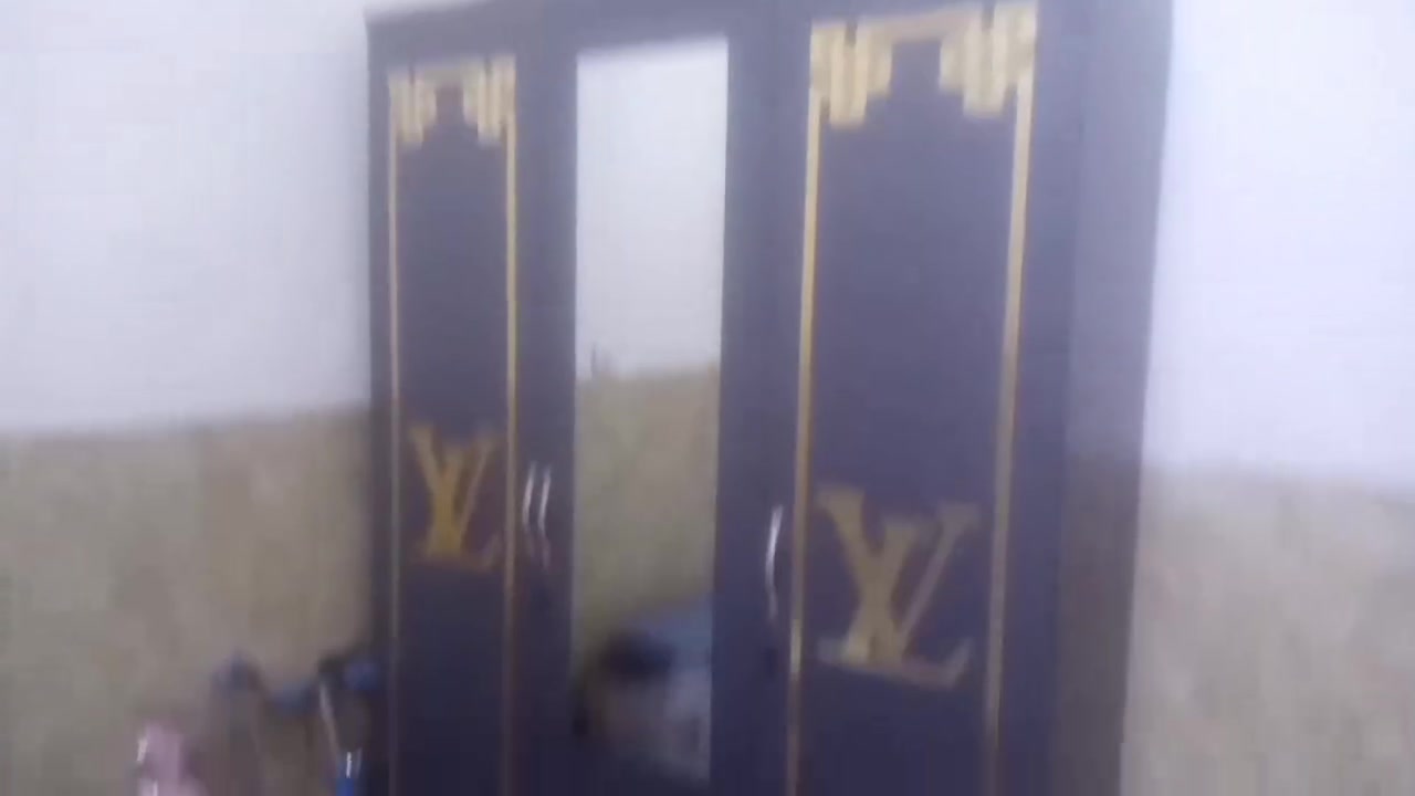 السلام عليكم عدي كنتور ستخدام سبوع فقط أخذته 280 ورايده 250
وبي مجال قليل ***********
