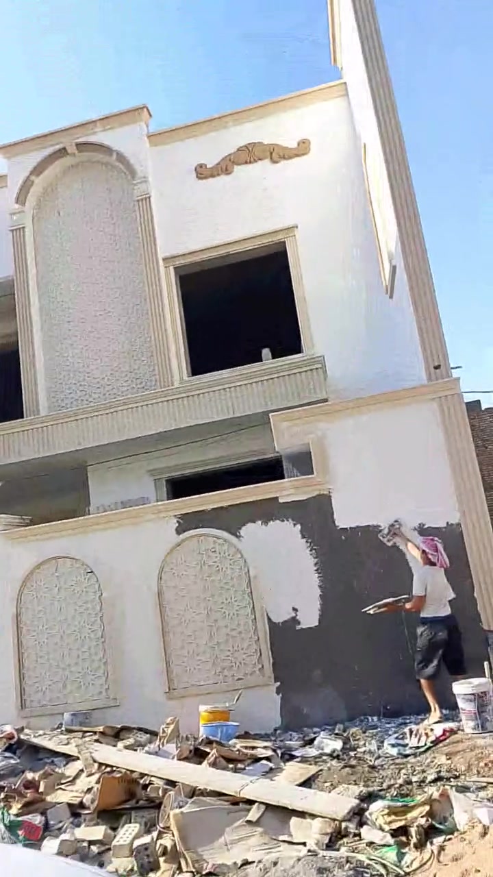 اسلام عليكم ورحمه الله 
 لباخ مصري متفرغ خشن ناعم طلس فوم شغل هندسي درجه   أوله جوده في العمل مكان بغداد*********** الرقم بي وتس
