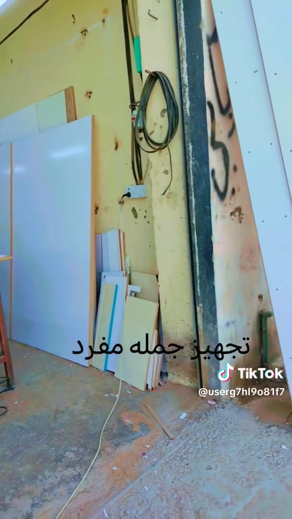 اللهم صل على محمد وال محمد 
من اعمال معمل البراق للديكور  
جاهزين لكافة الديكورات فاترينات 
عرض خاص من معمل البراق لفترة محدودة سارع بالحجز
فاترينات حسب القياس
20*90*220السعر70الف
30*90*220السعر85

مستعدين لتجهيز الفنادق والمطاعم والمحلات التجارية 
تجهيز صيدليات
تجهيز محلات

لتواصل عبر ارقام الواتساب
***********
***********
العنوان النجف الاشرف شارع المطار مقابل شارع علكم 

@#ديكور #فاترينات #ديكورات #حديثة #داخلية
