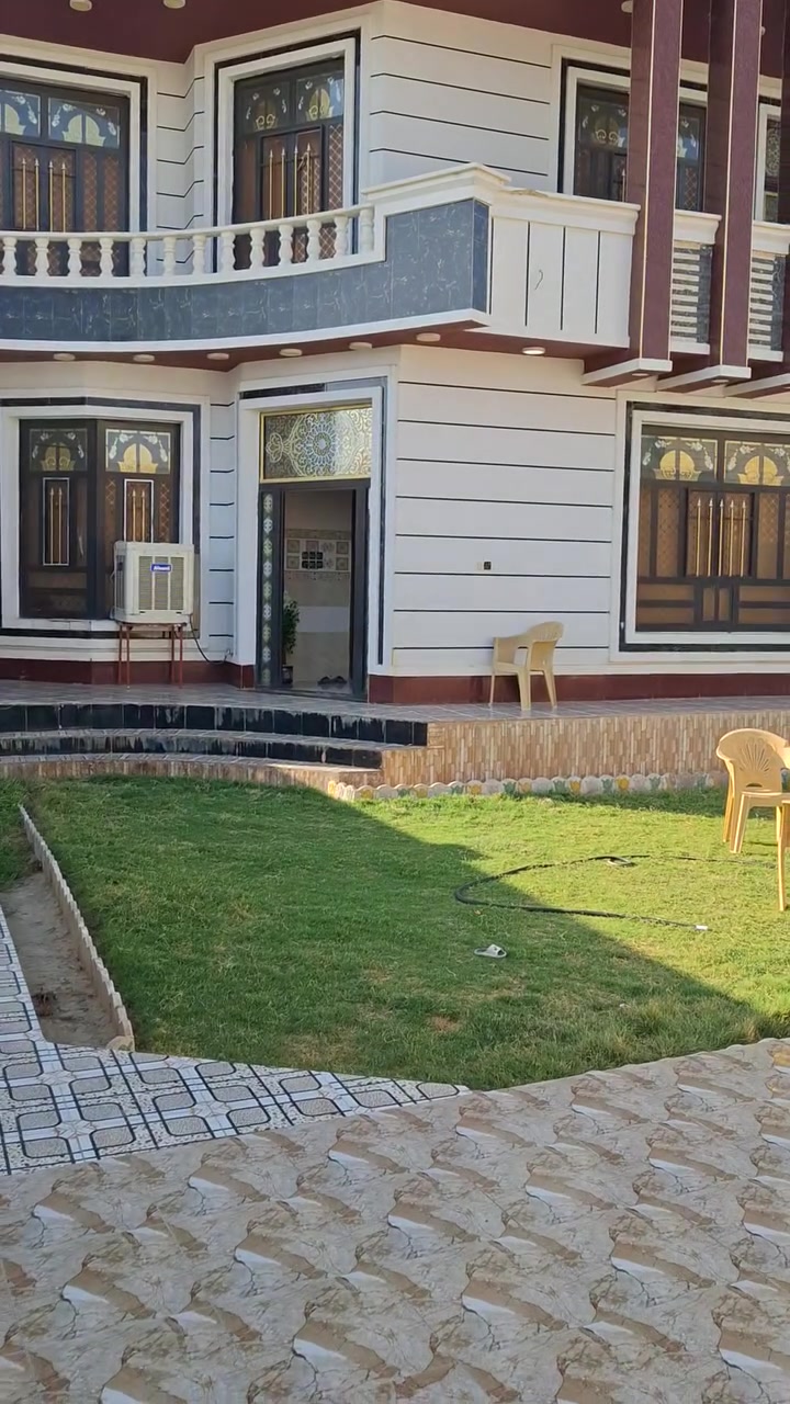 🏠 دار طابقين للبيع – الرمادي / الصوفية
📍 العنوان: الرمادي – الصوفية – منطقة البوربيع – شارع 5م
📐 المساحة: 500 م²
📜 سند زراعي 25 – تنازل مباشر
🔹 الطابق الأول: • غرفة
• ديوانية
• هول وصالة
• غرفة
• مطبخ حار وبارد
• حمام
• مجمع صحيات خارجي
• حديقة
• البناء طابوق
🔹 الطابق الثاني: • غرفتان
• صالة
• حمام
• البناء بلوك
💰 السعر: 115 مليون دينار قابل للتفاوض
📞 للاستفسار: مراجعة مكتب الساحل للعقار – الصوفية، مجاور مطعم القصر الأبيض
 أو زيارة فرعنا الثاني جويبة – شارع النساف
📱 ***********
📱 ***********
⭐ فرصة مناسبة للسكن والاستثمار – البيع مباشر وقابل للتفاوض. #الانبار #الفلوجه #عقارات #الرمادي #القائم #بغداد #الخالديه #
