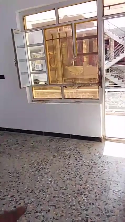 شقة للايجار طابق اول  فقط عوائل بدون دلالية
الموقع بضهر مستشفى الدورة الاهلي 

شارع جامع مالك الملك 

شقة نضيفة وجاهزة سعرهة 350

تناكي جديد وبوستر نازل وماطور مي جديد 

***********
