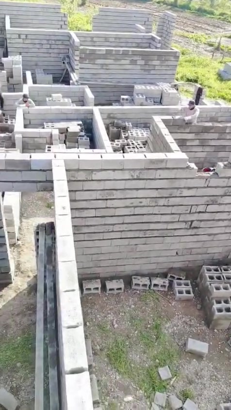 سلام وعليكم يوجد كادر بناء درجة أوله وشغل هندسه واسعار جوه السوك ***********
