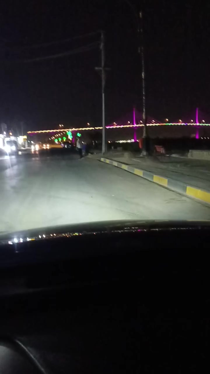 السلام عليكم بيت ايجار تنومه شط العرب بيت جديد غرفه وصاله ومطبخ وحمام واستقبال
حمام خارجي سعر الايجار 400
استفسار رقم الهاتف 
***********
