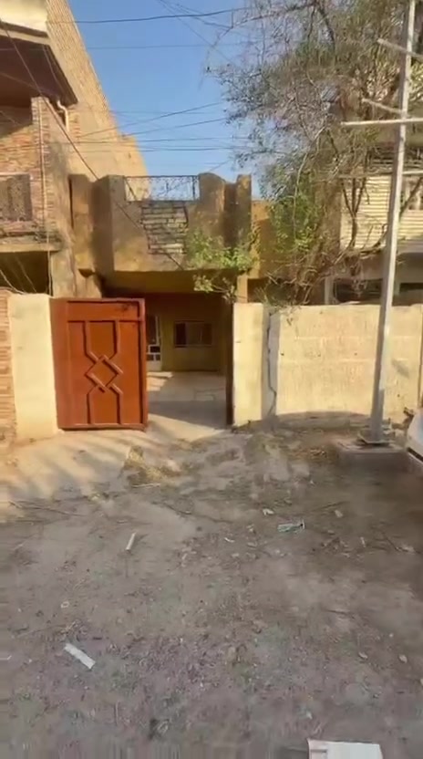 يا الله 
مشتمل الايجار مساحه ١١٠ متر 
المشتمل يحتوي على غرفتين نوم وصاله 
ومطبخ وخدمات حي الجهاد مربع الفين 
الاستفار اتصل على ***********
