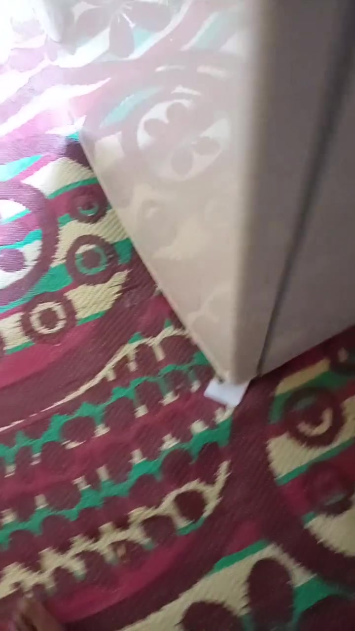 للبيع علفحص شوفت عينك السعر ٢٠٠ قفل النجف شارع المطحنه ***********
