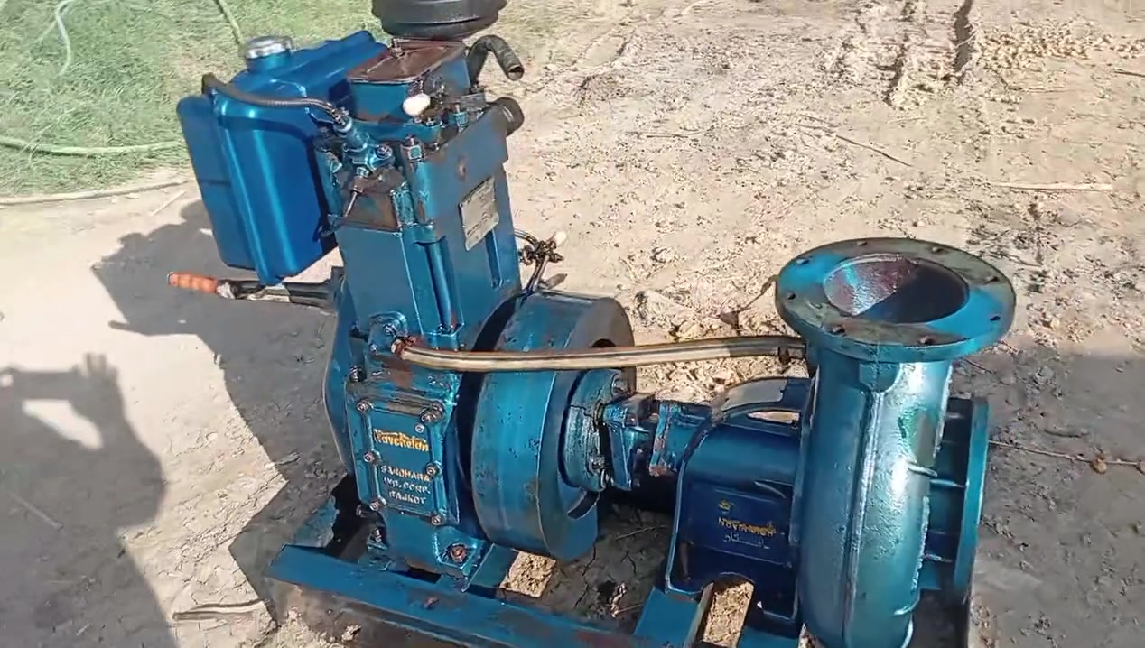 السلام عليكم ماطور 12 حصان خنزيره 6 × 6 چنه غرافه ضغط ماطور جديد متعهد على الشغل مشتغل شي قليل متعهد مثل ما تشوفها بالفيديو 
المكان بابل 
السعر 650 
للاتصال ***********
