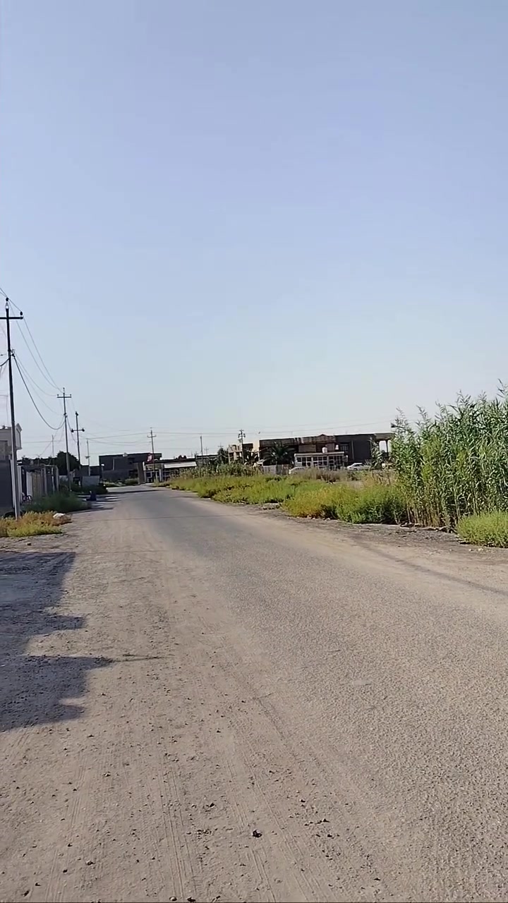 سلام عليكم قطعه ارض للبيع طابو صرف حي الحكيم مساحه 318متر بشارع فريق قريبه كلش عل شارع عام رقم الاستفسار ***********
