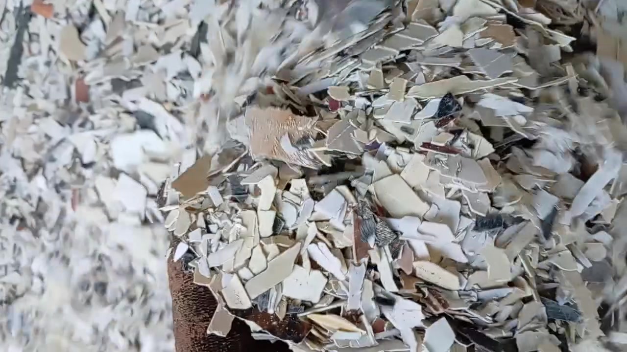 يتوفر عندنا.. ساحة القيارة 
سقف ثانوي مثروم نظيف بلا براويز
بوري أبيض مجاري عظم او مثروم حسب الطلب
بوري مرشات عظم او مثروم حسب الطلب
صوندة منزلي.. كشر كيبل 
بوري ماء دفن..
جنوب الموصل.. ***********
