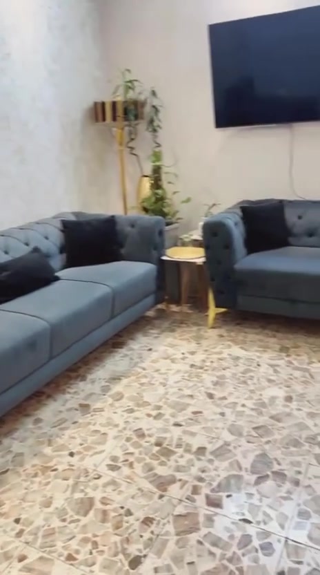 كنب • مستعملة شهرين • بغداد