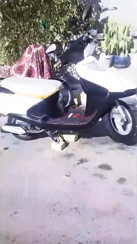 سلام عليكم هوندا سبيسي للبيع او  للمراوس اتصل على الرقم ***********
