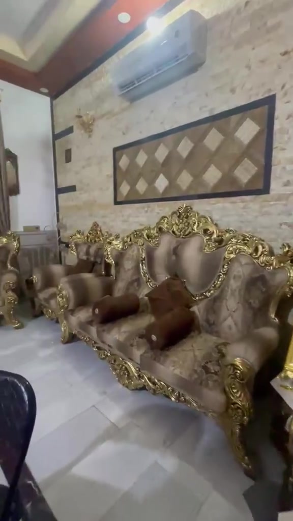 تخم ملكي جديد للبيع في كربلاء مع اغراضه مصري درجة اولئ الاستفسار ***********
