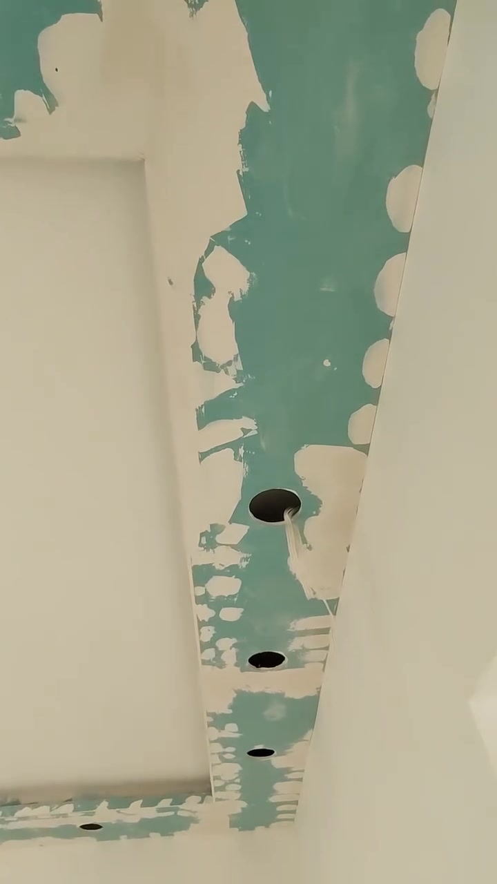 هذا شغل الرخيص
أنشاء الله راح يتم يعدت الطلس 
راح يتم عمل بنرات ملكي
وتحياتي ال الطلسين المعدلين
***********
***********

