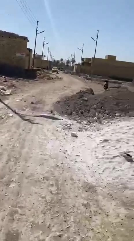 السلام عليكم  قطعه ارض زراعيه خلف المستسفى التركي 100 م اريد اعرضه للبيع بسعر 20 وبيه مجال الشراي تصل ع الرقم 👇👇 
***********
