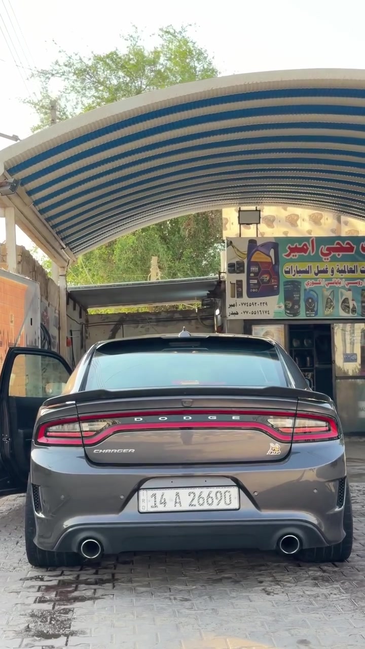 جارجر RT 2022 حادث بچم تبديل 3 قطّع السعر 190 $ *********** بيع او مراوس ب سكات

